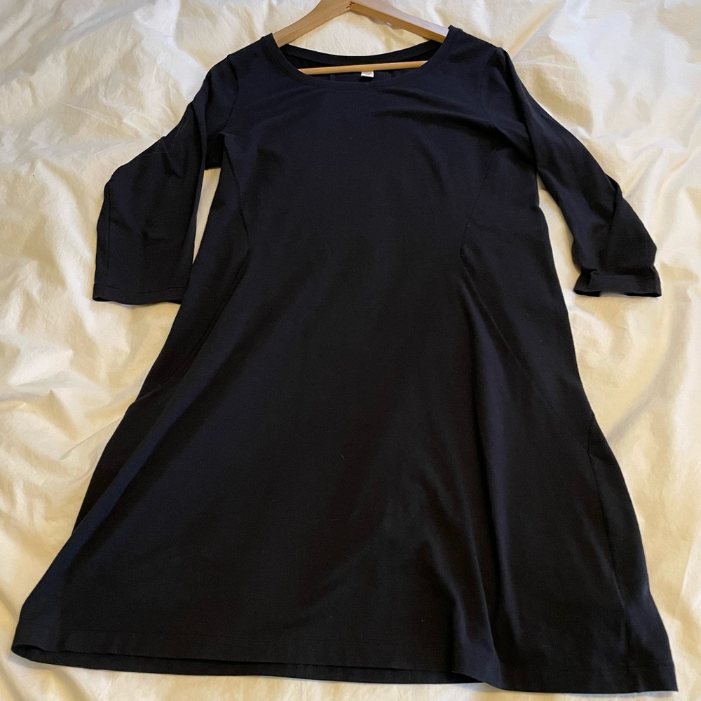 Black Lole dress - Picture 2 of 6